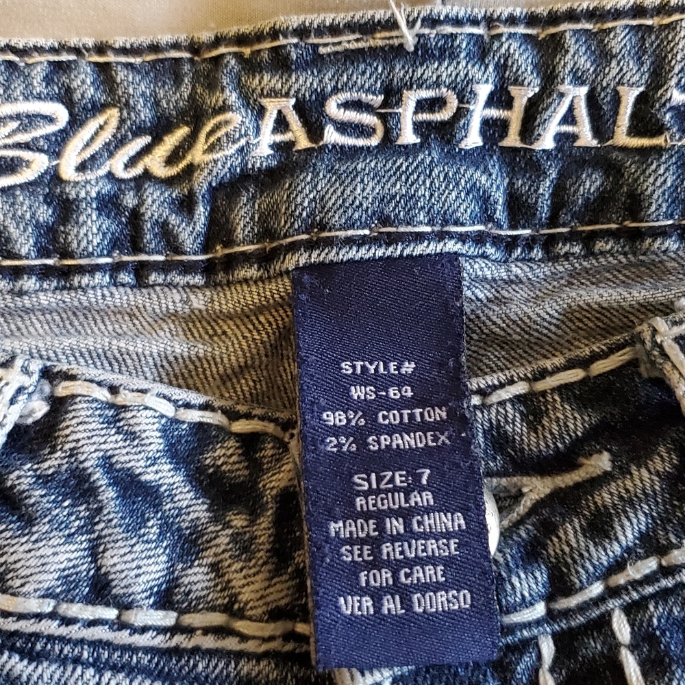 Boot cut jeans